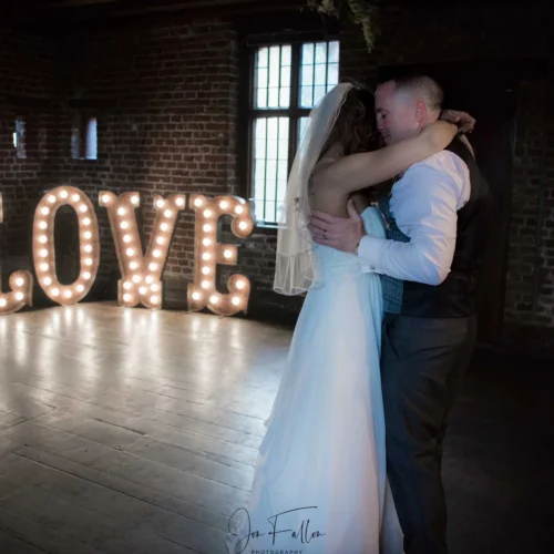 tudor-barn-eltham-wedding-photographer-81.jpg tudor-barn-eltham-wedding-photographer-81.jpg